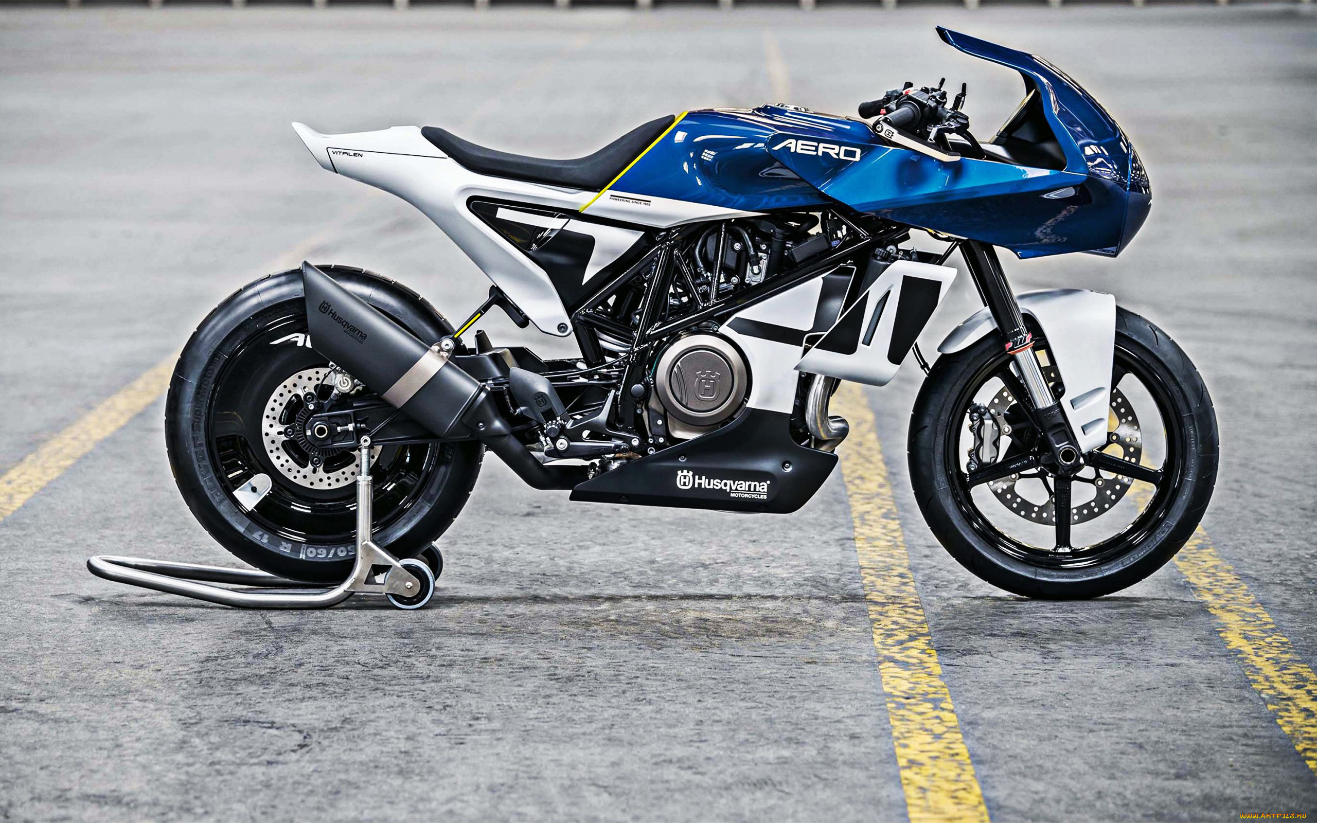 Husqvarna 750 РјРѕС‚РѕС†РёРєР»